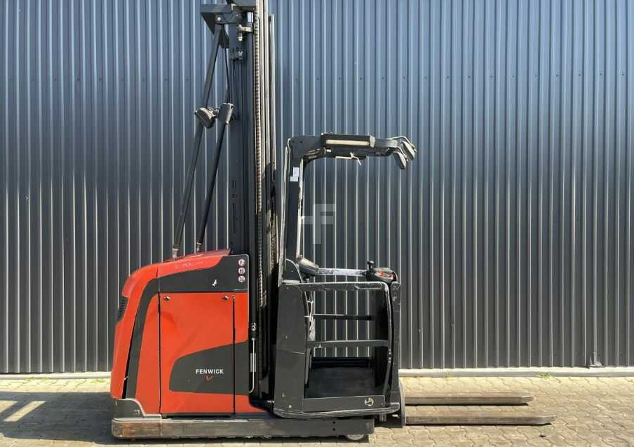 Linde V - Kommissionierer: das Bild 2 Linde V - Kommissionierer: das Bild 2