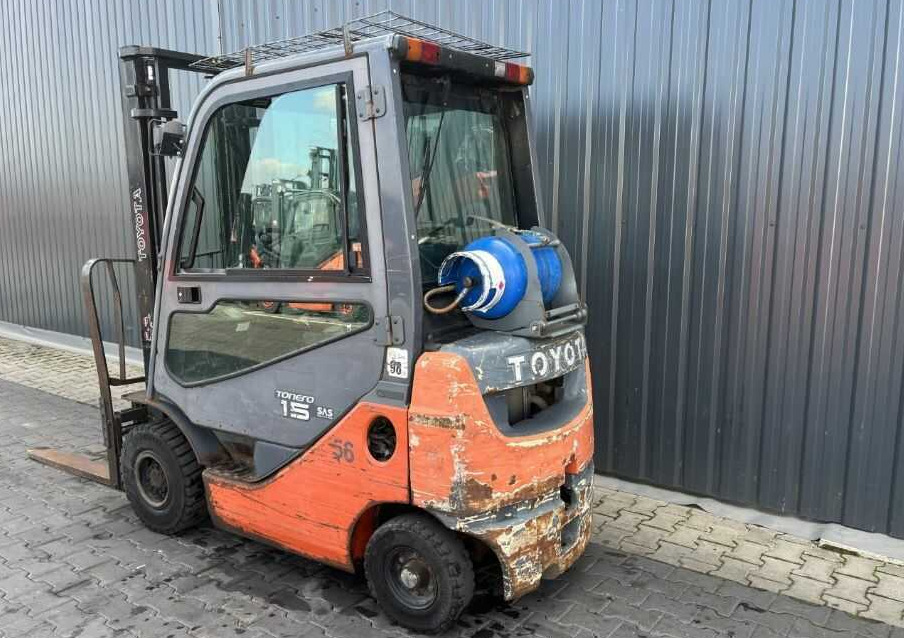 Toyota 8FGF15 - Treibgasstapler: das Bild 3 Toyota 8FGF15 - Treibgasstapler: das Bild 3
