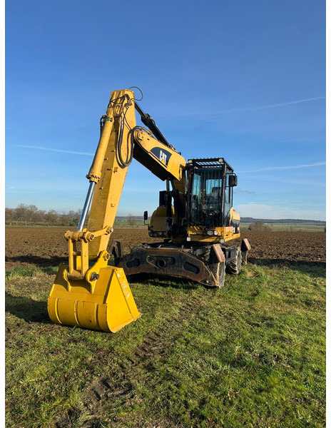 Caterpillar M322D VAH - Mobilbagger: das Bild 4 Caterpillar M322D VAH - Mobilbagger: das Bild 4