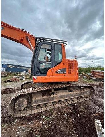 Doosan DX235LCR - - Kettenbagger: das Bild 3 Doosan DX235LCR - - Kettenbagger: das Bild 3