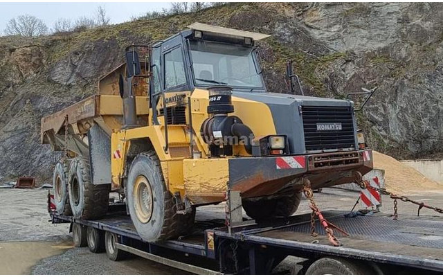 Komatsu HM300-2 - Muldenkipper/ Dumper: das Bild 2 Komatsu HM300-2 - Muldenkipper/ Dumper: das Bild 2