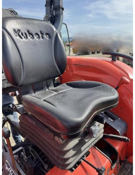 Kubota MK5000 - Traktor: das Bild 3 Kubota MK5000 - Traktor: das Bild 3