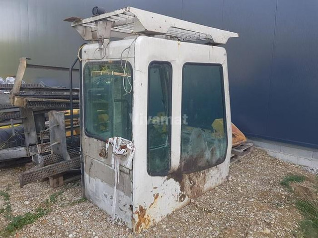 Liebherr A904 R904 A914 R914 A924 R924 A934 R934 A944 R944 A954 R954 - - Fahrerhaus und Interieur: das Bild 1 Liebherr A904 R904 A914 R914 A924 R924 A934 R934 A944 R944 A954 R954 - - Fahrerhaus und Interieur: das Bild 1