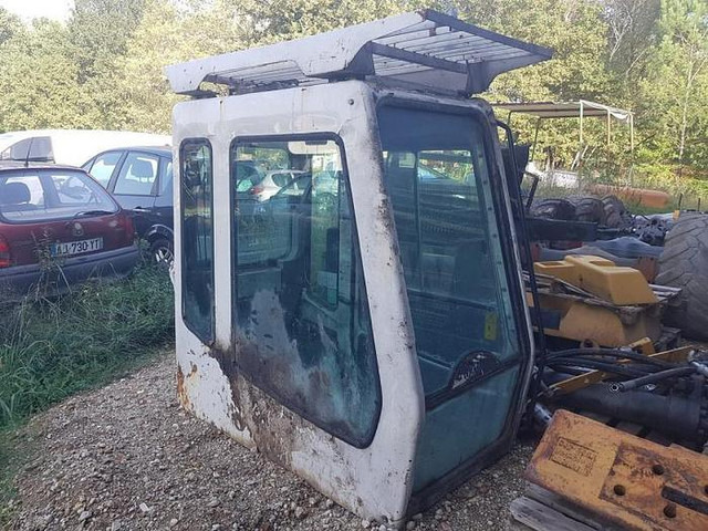 Liebherr A904 R904 A914 R914 A924 R924 A934 R934 A944 R944 A954 R954 - - Fahrerhaus und Interieur: das Bild 3 Liebherr A904 R904 A914 R914 A924 R924 A934 R934 A944 R944 A954 R954 - - Fahrerhaus und Interieur: das Bild 3