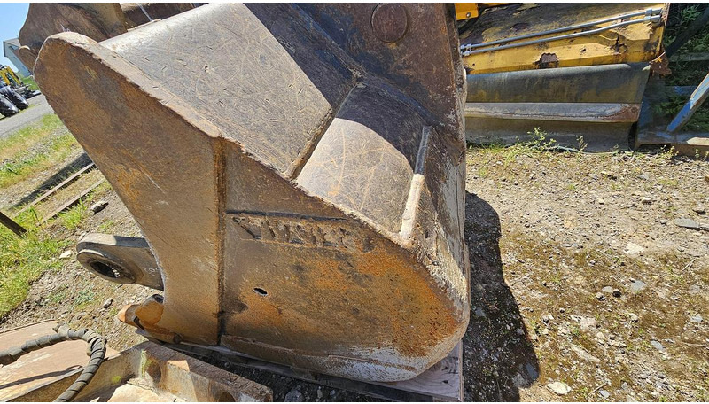 Volvo EW160 - Schaufel: das Bild 1 Volvo EW160 - Schaufel: das Bild 1