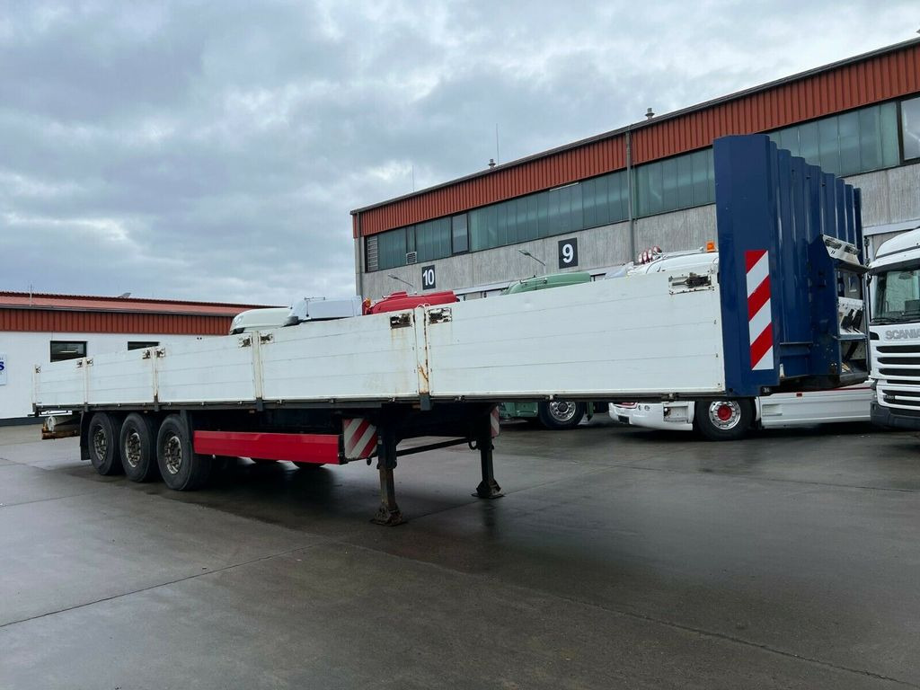Krone SD * 3 ACHS * PRITSCHE * LIFTACHSE * BORDWÄNDE - Pritschenauflieger/ Plattformauflieger: das Bild 4 Krone SD * 3 ACHS * PRITSCHE * LIFTACHSE * BORDWÄNDE - Pritschenauflieger/ Plattformauflieger: das Bild 4