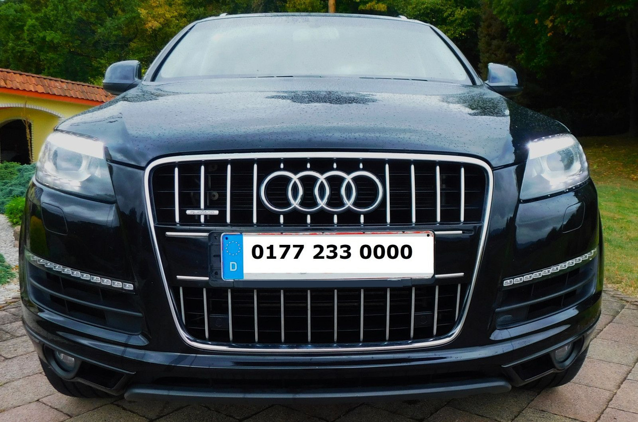 Audi Q7 3.0TFSI 7-Sitzer perfect for UA Export - SUV/ Geländewagen: das Bild 1 Audi Q7 3.0TFSI 7-Sitzer perfect for UA Export - SUV/ Geländewagen: das Bild 1