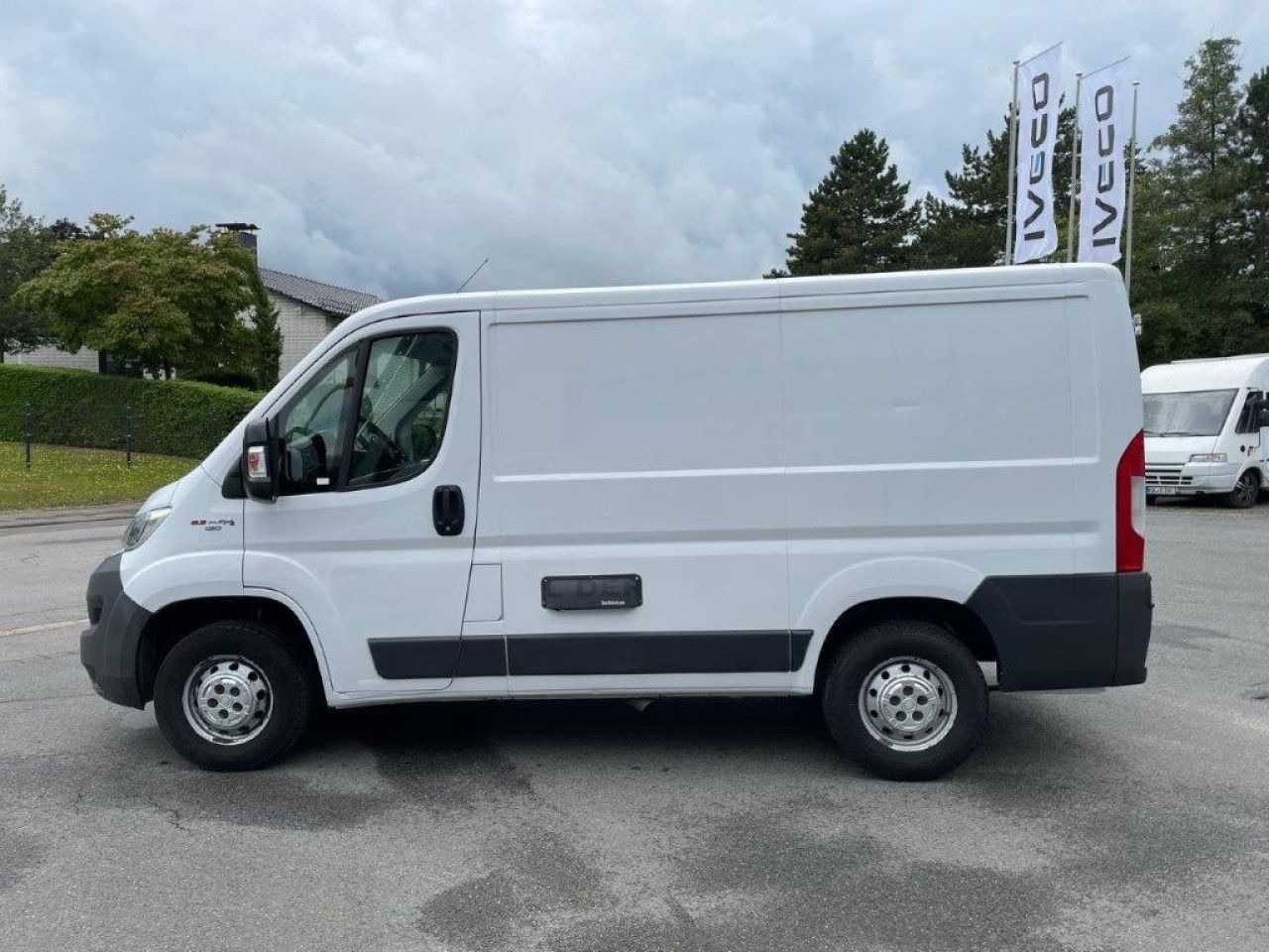 Fiat Ducato 30 130 M-Jet L1H1 Euro6 Klima AHK ZV - Kleintransporter: das Bild 5 Fiat Ducato 30 130 M-Jet L1H1 Euro6 Klima AHK ZV - Kleintransporter: das Bild 5