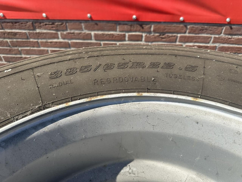 4 Banden 385/65/22.5 - Nieuw - Reifen für LKW: das Bild 5 4 Banden 385/65/22.5 - Nieuw - Reifen für LKW: das Bild 5