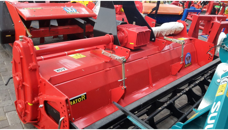 Agrator grondfrees 2800mm - Technik für Bodenbearbeitung: das Bild 2 Agrator grondfrees 2800mm - Technik für Bodenbearbeitung: das Bild 2
