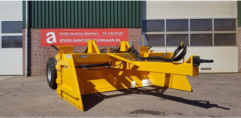 BIZON 3000 - Technik für Bodenbearbeitung: das Bild 2 BIZON 3000 - Technik für Bodenbearbeitung: das Bild 2