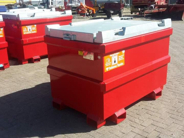 Onbekend IBC - Lagertank: das Bild 2 Onbekend IBC - Lagertank: das Bild 2