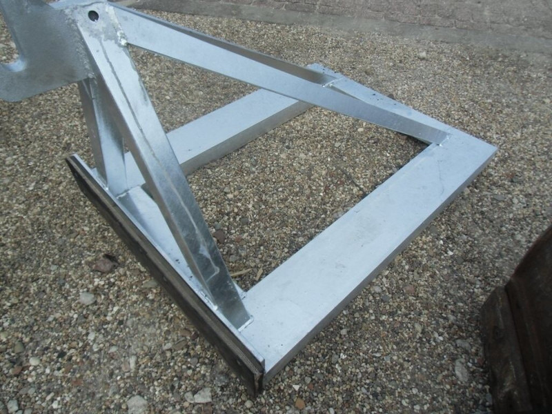 Onbekend Werktuigendrager - Sattelkupplung: das Bild 2 Onbekend Werktuigendrager - Sattelkupplung: das Bild 2