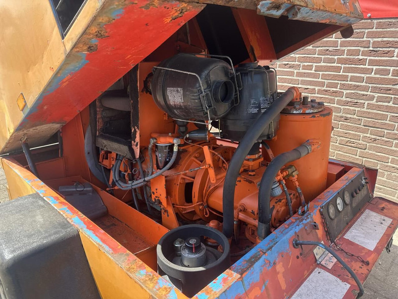 Lucht compressor Mannesmann Demag - Gebruikt - Luftkompressor: das Bild 4 Lucht compressor Mannesmann Demag - Gebruikt - Luftkompressor: das Bild 4