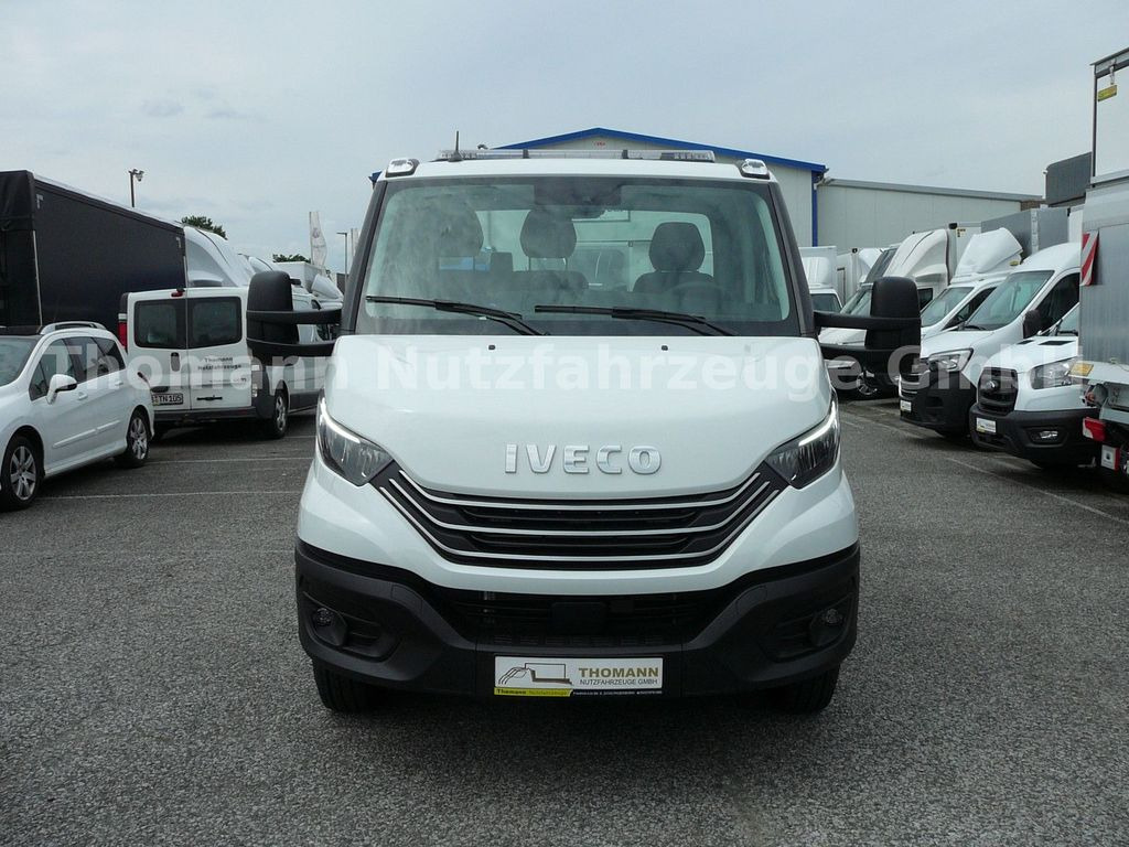 Iveco DAILY 70C18 Schiebeplateu Hubbrille Luftfed Navi - Abschleppwagen, Transporter: das Bild 4 Iveco DAILY 70C18 Schiebeplateu Hubbrille Luftfed Navi - Abschleppwagen, Transporter: das Bild 4
