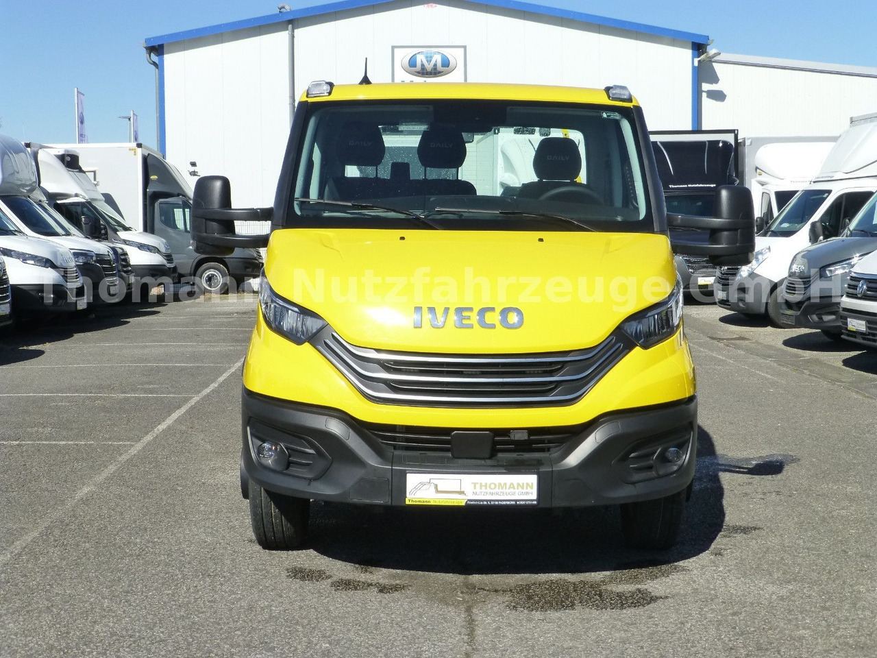 Iveco DAILY 72C18 Schiebeplateu Luftfed Navi - Abschleppwagen: das Bild 3 Iveco DAILY 72C18 Schiebeplateu Luftfed Navi - Abschleppwagen: das Bild 3