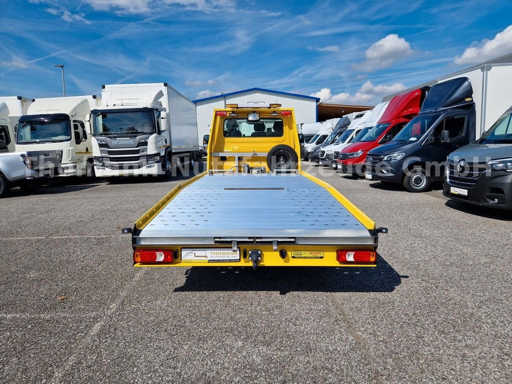 Iveco Daily 35S18 Autotransporter Aut. Luftfed. NAVI - Abschleppwagen: das Bild 5 Iveco Daily 35S18 Autotransporter Aut. Luftfed. NAVI - Abschleppwagen: das Bild 5