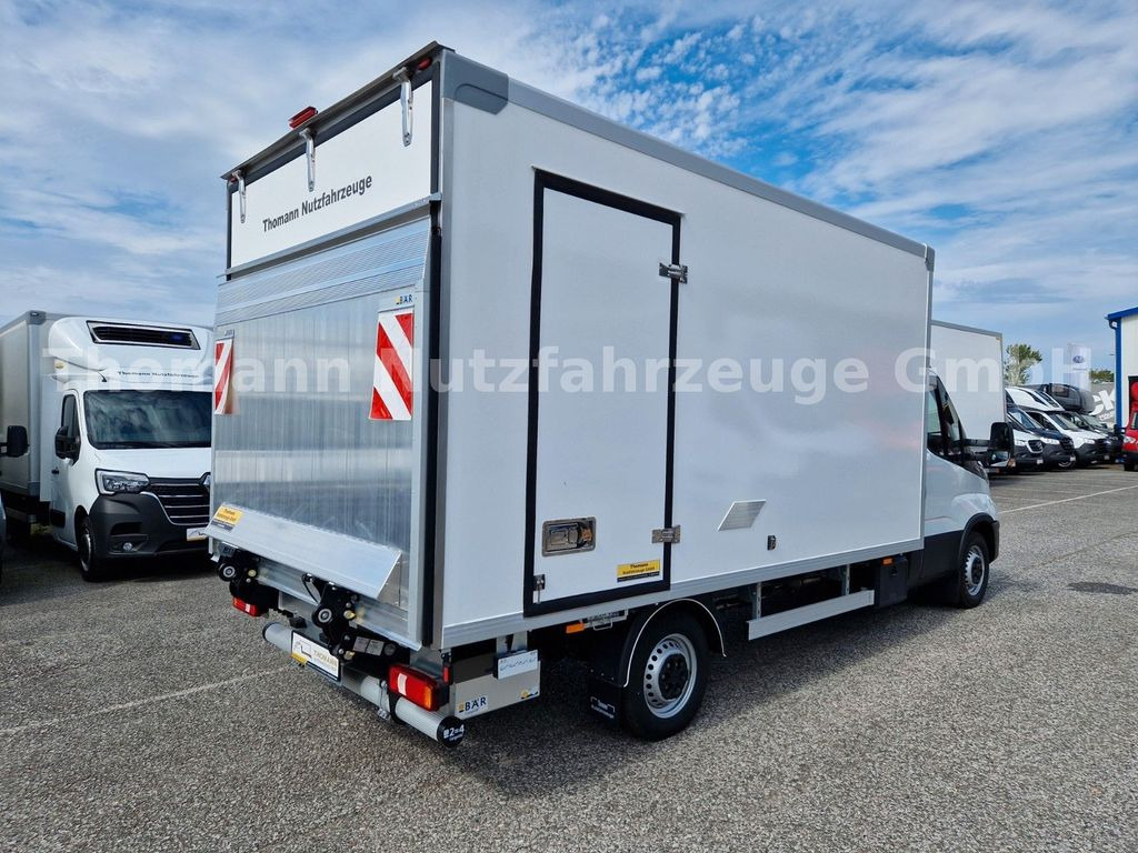 Iveco Daily 35S18 Kühlkoffer LBW BÄR Xarios 300 GH - Kühltransporter: das Bild 4 Iveco Daily 35S18 Kühlkoffer LBW BÄR Xarios 300 GH - Kühltransporter: das Bild 4