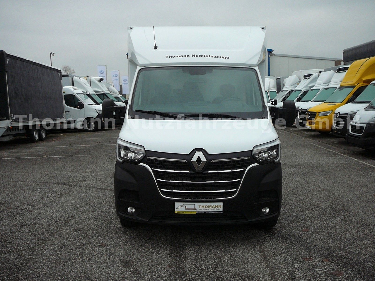 Renault Master Koffer Extra Tief - Koffer Transporter: das Bild 3 Renault Master Koffer Extra Tief - Koffer Transporter: das Bild 3