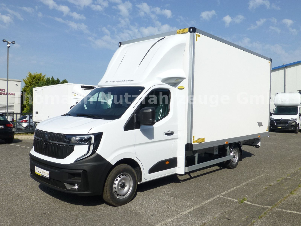 Renault NEW Master 2025 Koffer Türen Möbelkoffer - Koffer Transporter: das Bild 1 Renault NEW Master 2025 Koffer Türen Möbelkoffer - Koffer Transporter: das Bild 1