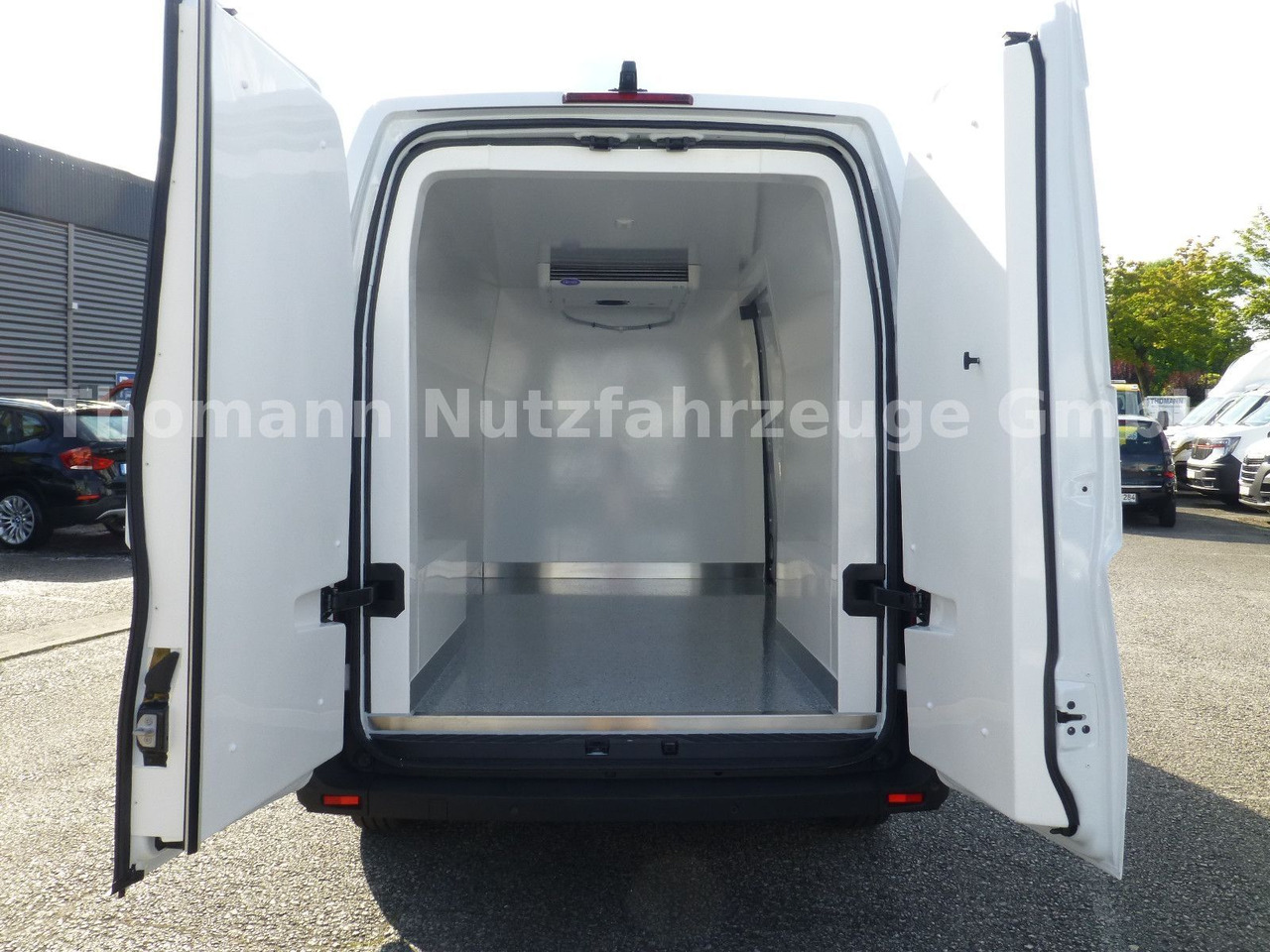 Kühltransporter Renault NEW Master Kühlkastenwagen Xarios 300 GH: das Bild 11