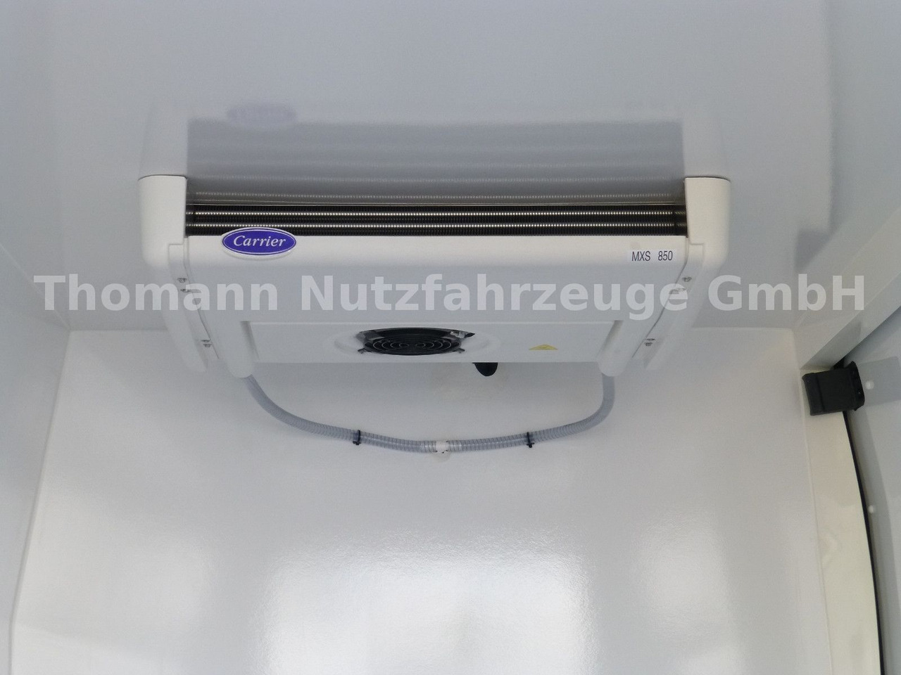 Kühltransporter Renault NEW Master Kühlkastenwagen Xarios 300 GH: das Bild 16