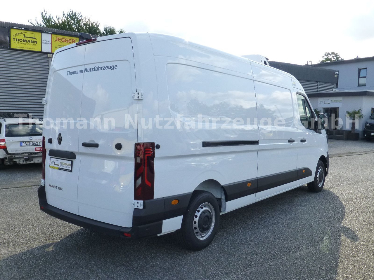 Kühltransporter Renault NEW Master Kühlkastenwagen Xarios 300 GH: das Bild 6