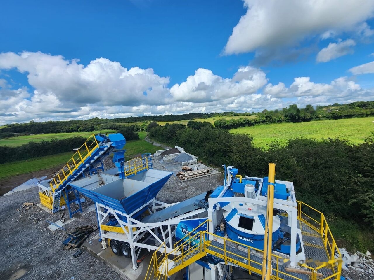 Promax Mobile Concrete Batching Plant PROMAX M60-PLNT (60m³/h) - Zementsilo: das Bild 1 Promax Mobile Concrete Batching Plant PROMAX M60-PLNT (60m³/h) - Zementsilo: das Bild 1