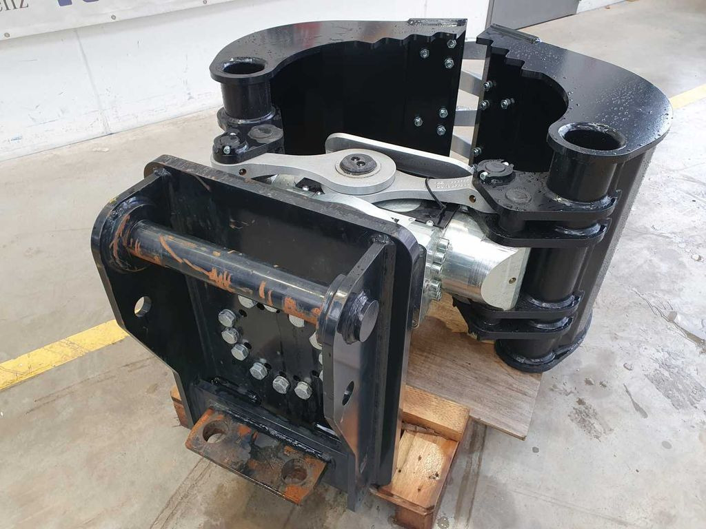 DMS SG18070 Sortiergreifer DEMO / inkl. Rotator - Greifer für Baumaschine: das Bild 3 DMS SG18070 Sortiergreifer DEMO / inkl. Rotator - Greifer für Baumaschine: das Bild 3