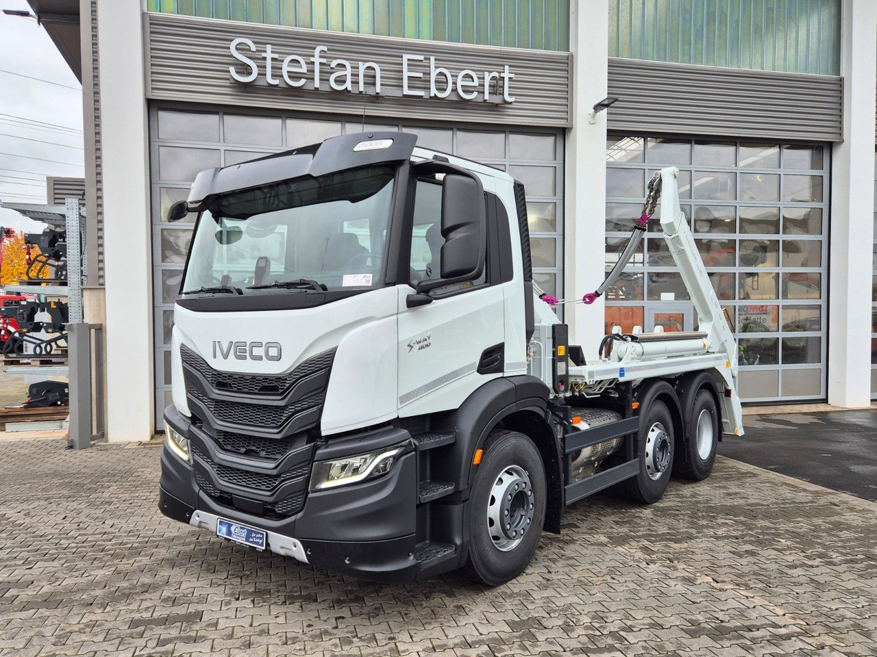 Iveco AD260S40X/P Meiller AK16. T Funk AHK - Kipper: das Bild 1 Iveco AD260S40X/P Meiller AK16. T Funk AHK - Kipper: das Bild 1