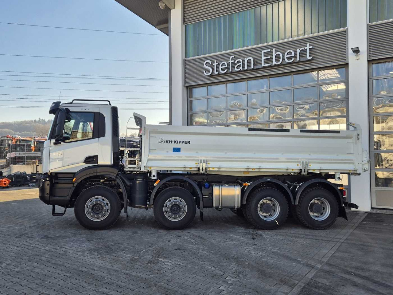 Iveco AD360X46Z HR OFF 8x4 Bordmatic Hardox AHK - Kipper: das Bild 4 Iveco AD360X46Z HR OFF 8x4 Bordmatic Hardox AHK - Kipper: das Bild 4