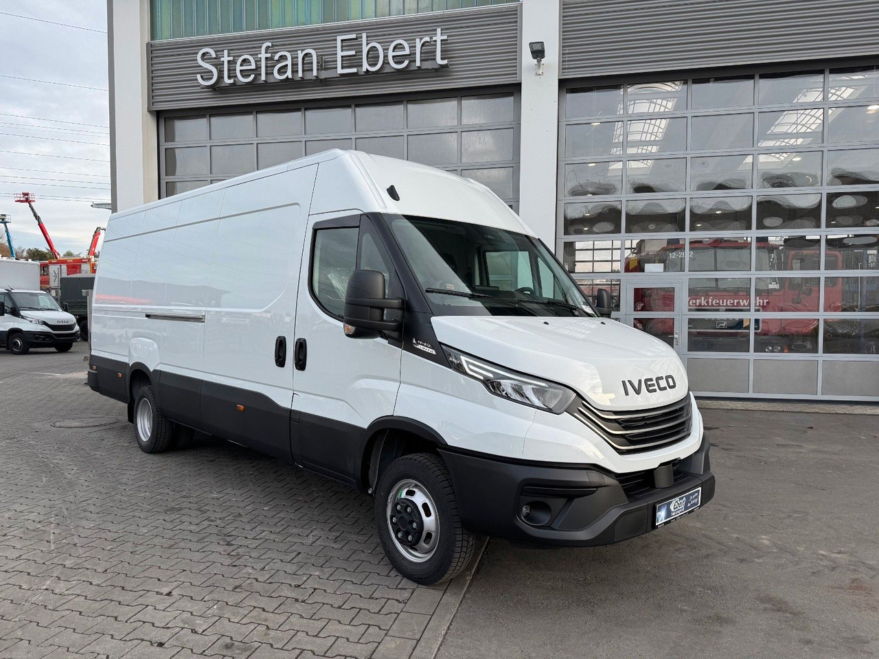 Iveco Daily 35C21 HA8 *R4.100mm*AHK*LED*Automatik* - Kastenwagen: das Bild 1 Iveco Daily 35C21 HA8 *R4.100mm*AHK*LED*Automatik* - Kastenwagen: das Bild 1