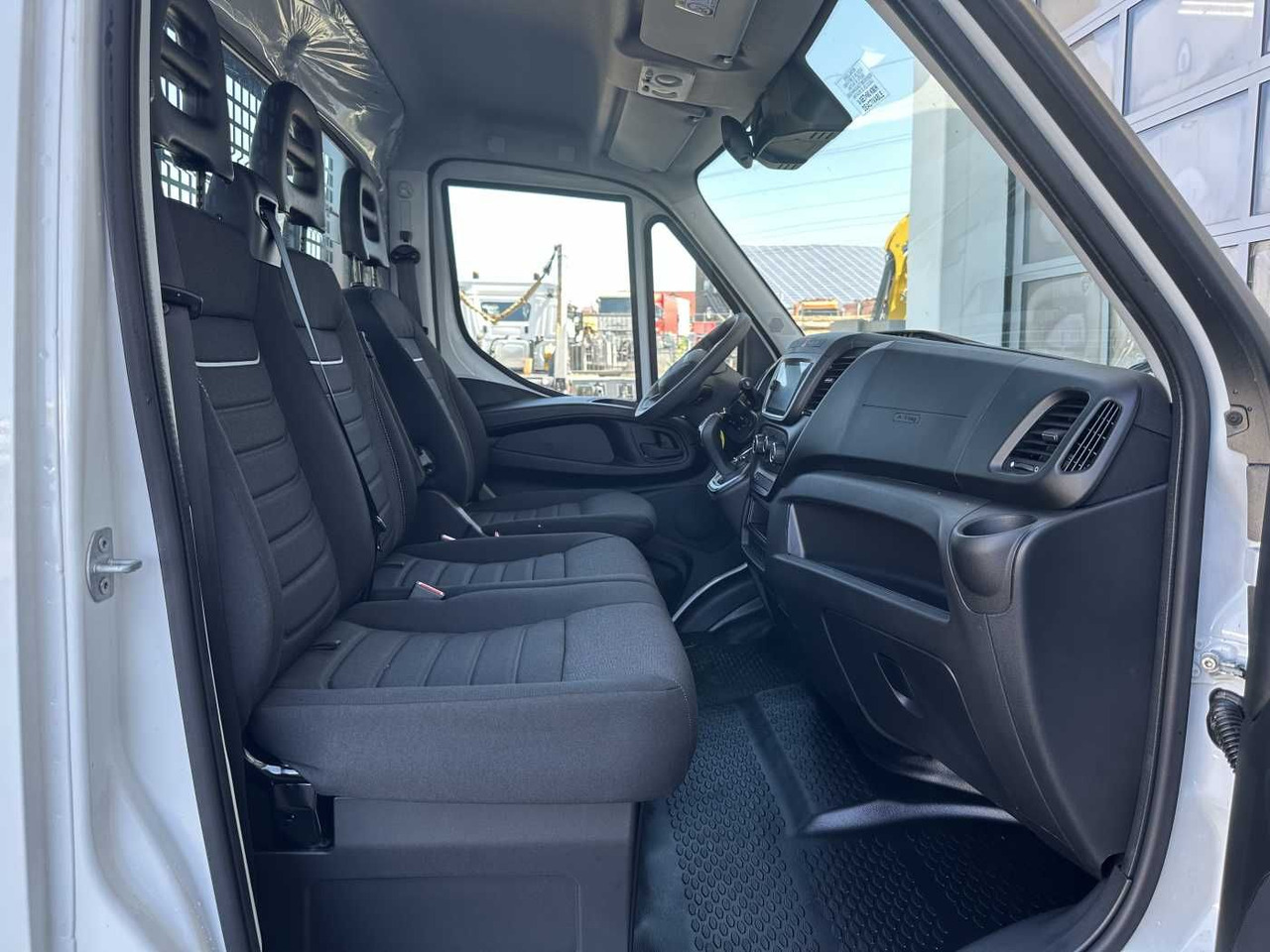 Pritsche Transporter Iveco Daily 35S16 A8 *R3.750mm*AHK*Automatik*: das Bild 8