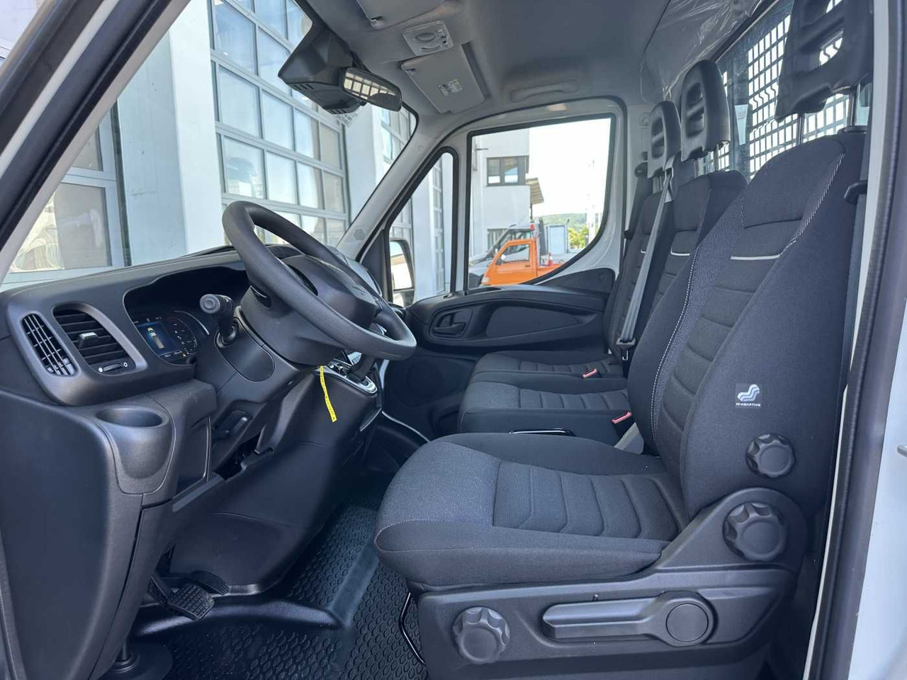 Pritsche Transporter Iveco Daily 35S16 A8 *R3.750mm*AHK*Automatik*: das Bild 9
