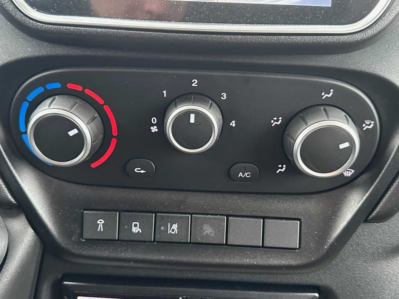 Pritsche Transporter, Transporter mit Doppelkabine Iveco Daily 50C18H A8 DoKa *AHK*Automatik*7-Sitze*: das Bild 15
