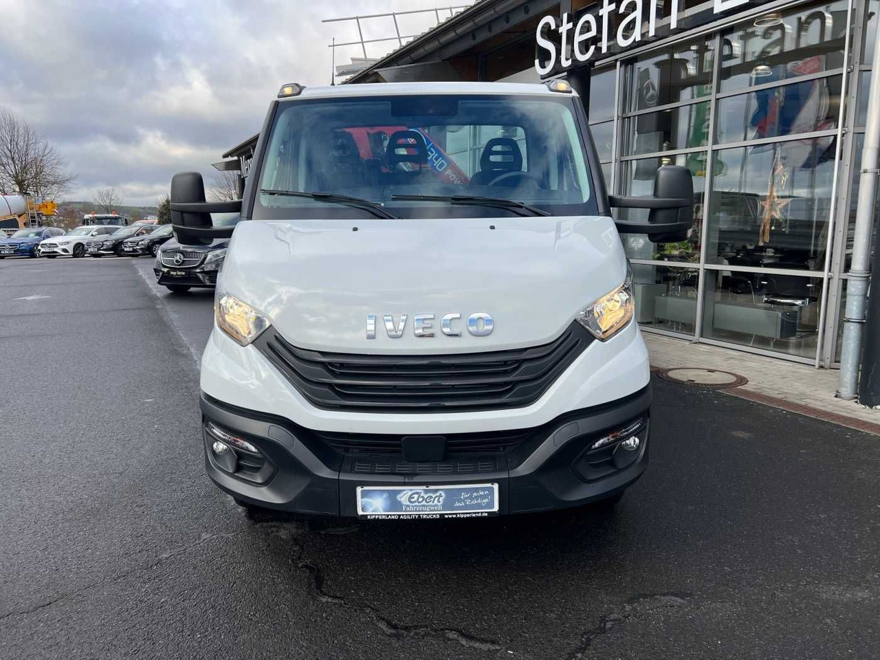 Iveco Daily 70C18 *Kipper+Kran* - Kipper Transporter: das Bild 2 Iveco Daily 70C18 *Kipper+Kran* - Kipper Transporter: das Bild 2