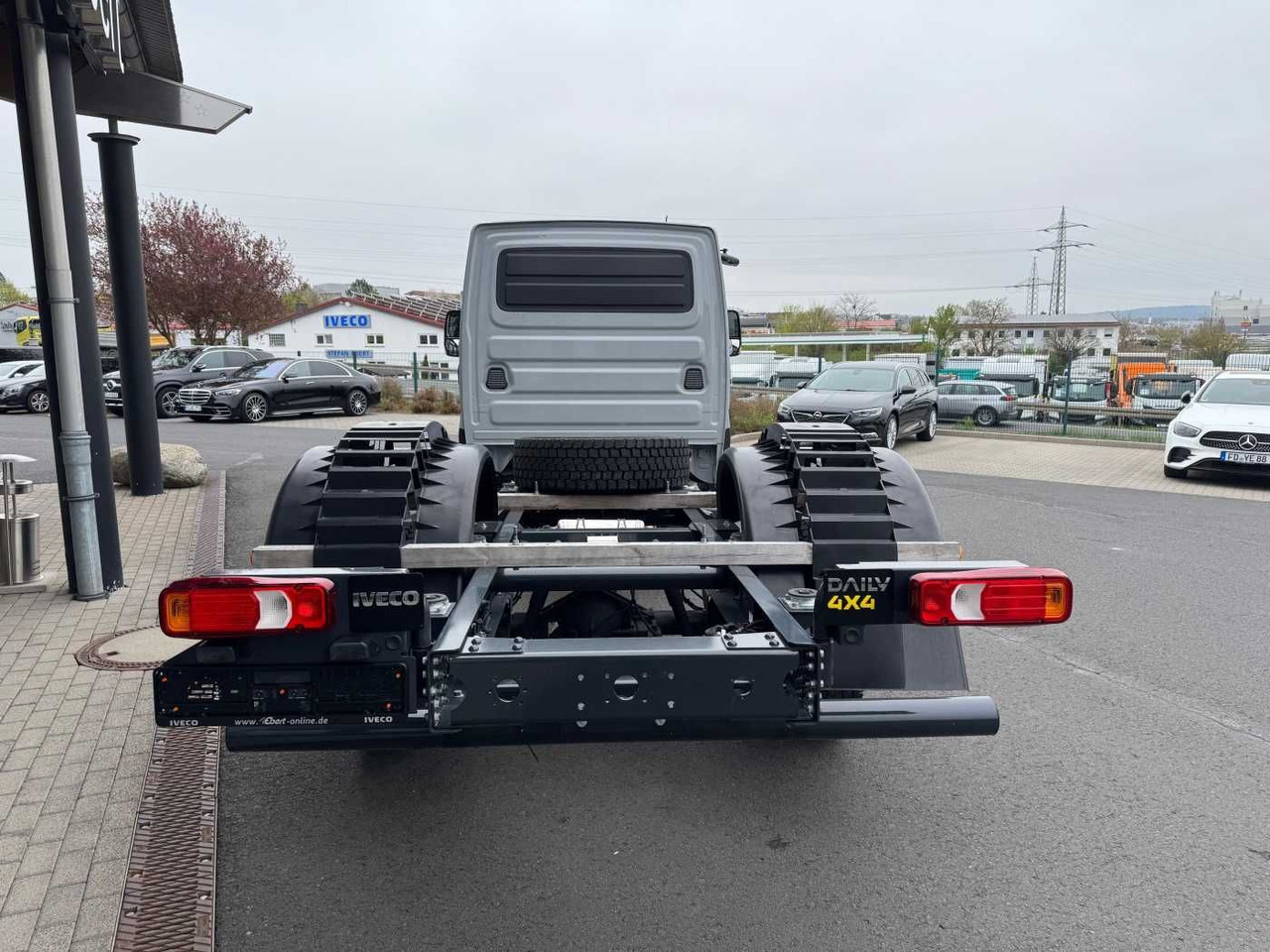Iveco Daily 70S18 WX *4x4*Sperre*4.175mm* - Fahrgestell LKW: das Bild 4 Iveco Daily 70S18 WX *4x4*Sperre*4.175mm* - Fahrgestell LKW: das Bild 4
