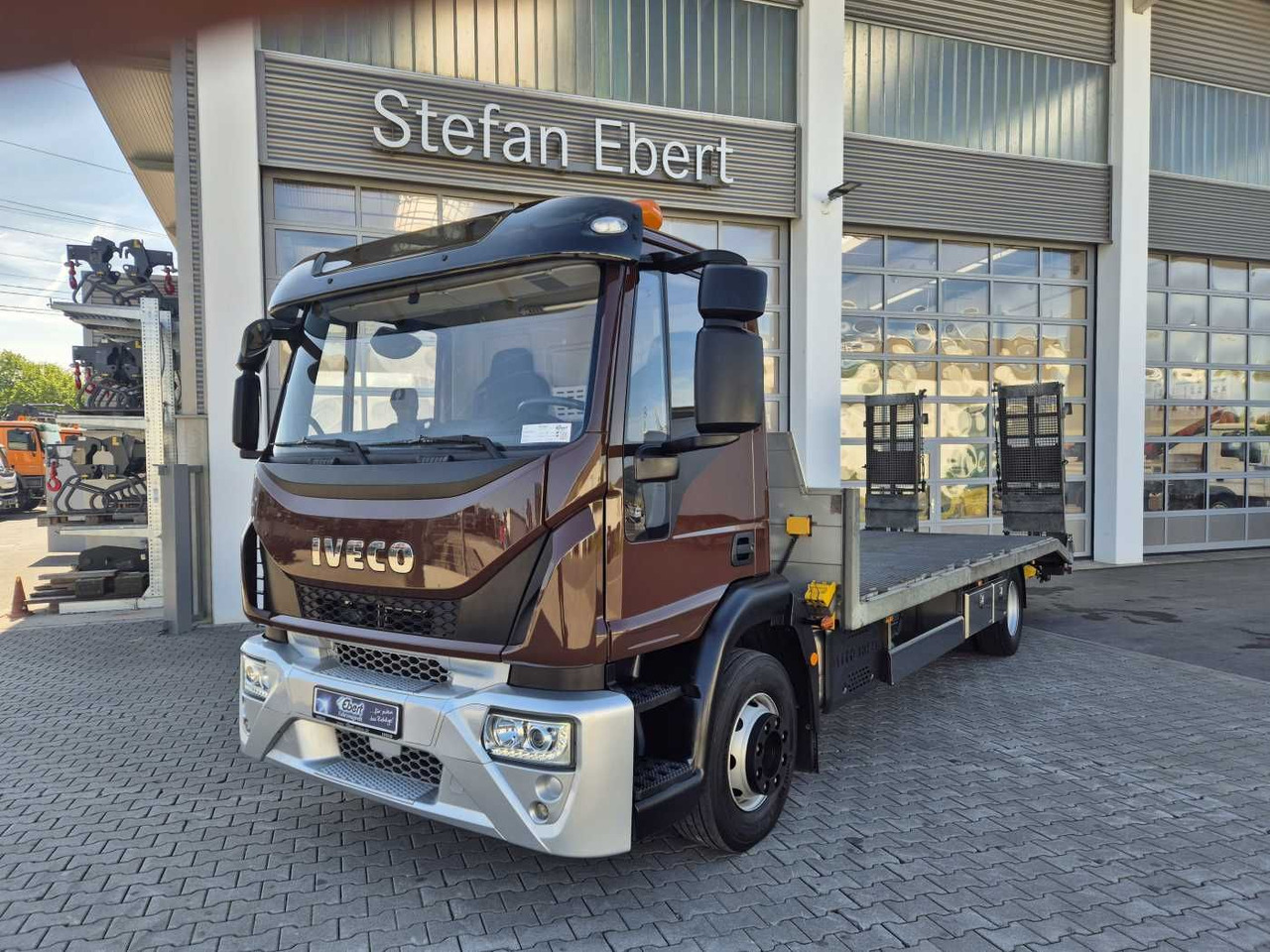 Iveco Eurocargo ML140E25/P Maschinentransporter Winde - Autotransporter LKW: das Bild 1 Iveco Eurocargo ML140E25/P Maschinentransporter Winde - Autotransporter LKW: das Bild 1