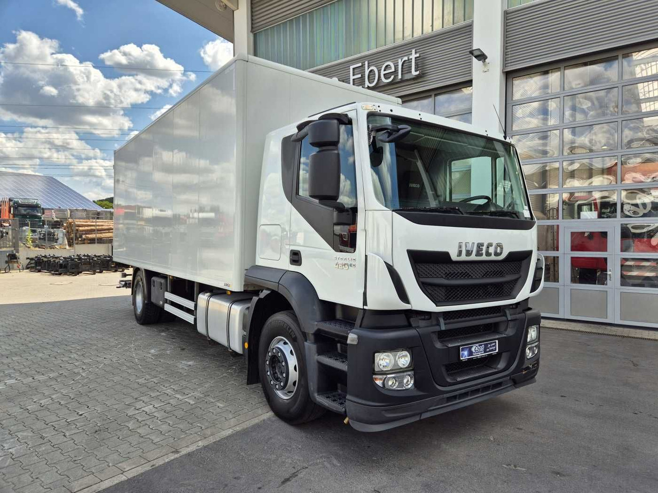 Iveco Stralis AT190S42/FP-D LBW Bär 1.500kg faltbar - Koffer LKW: das Bild 3 Iveco Stralis AT190S42/FP-D LBW Bär 1.500kg faltbar - Koffer LKW: das Bild 3