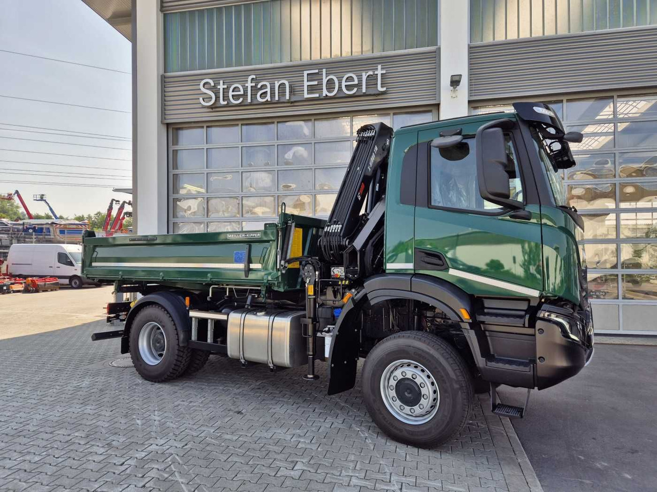 Iveco T-Way AD190T36W/P 4x4 HIAB X-HIDUO 118E-3 Funk - Kipper, Autokran: das Bild 3 Iveco T-Way AD190T36W/P 4x4 HIAB X-HIDUO 118E-3 Funk - Kipper, Autokran: das Bild 3