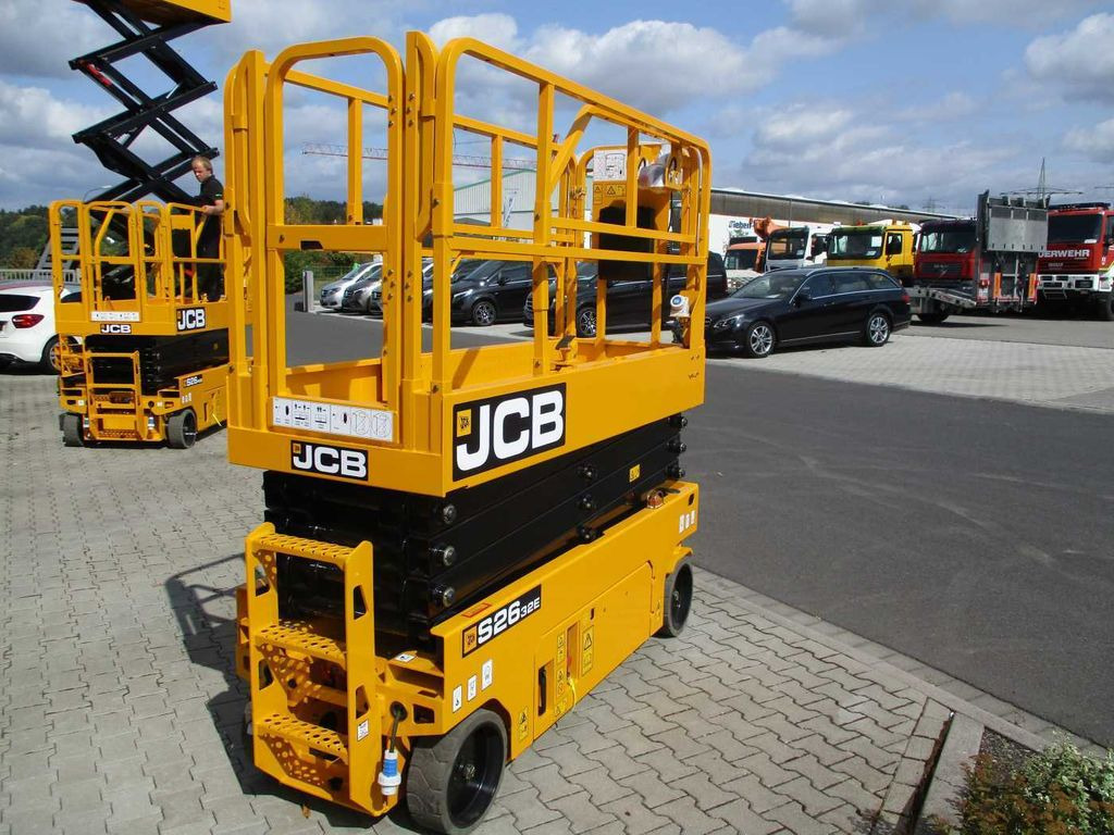JCB S2632E Scherenbühne // 10,1m Arbeitshöhe - Scherenbühne: das Bild 5 JCB S2632E Scherenbühne // 10,1m Arbeitshöhe - Scherenbühne: das Bild 5