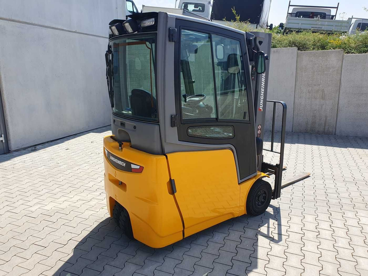 Jungheinrich EFG 215 / Triplex: 4.25m! / SS / 4.166h / 2024 - Elektrostapler: das Bild 4 Jungheinrich EFG 215 / Triplex: 4.25m! / SS / 4.166h / 2024 - Elektrostapler: das Bild 4