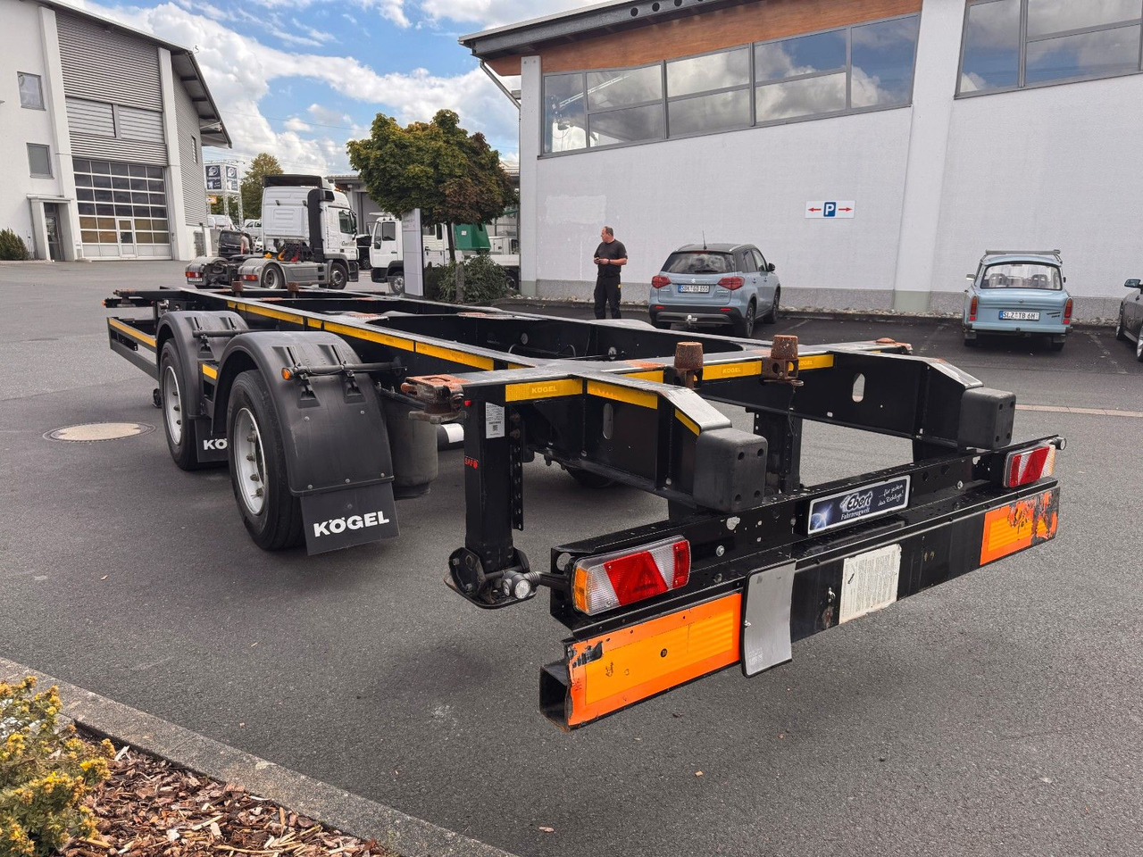 Kögel ZW 18 Lafette SAF Achsen 15.910kg Nutzlast - Container/ Wechselfahrgestell Anhänger: das Bild 3 Kögel ZW 18 Lafette SAF Achsen 15.910kg Nutzlast - Container/ Wechselfahrgestell Anhänger: das Bild 3