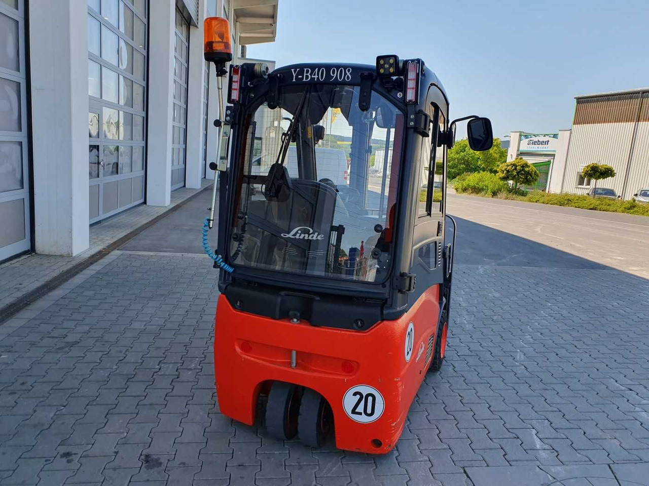 Linde E14 - 01 / Triplex: 4.10m! / SS / nur 1.003h! - Elektrostapler: das Bild 4 Linde E14 - 01 / Triplex: 4.10m! / SS / nur 1.003h! - Elektrostapler: das Bild 4