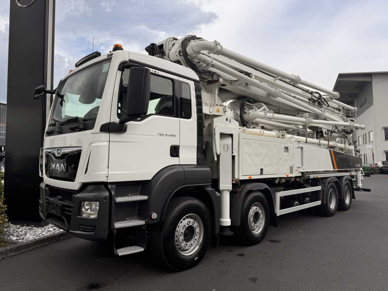 MAN TGS 41.460 8x4 BB Cifa K49 Classic 2x Funk - Betonpumpe: das Bild 4 MAN TGS 41.460 8x4 BB Cifa K49 Classic 2x Funk - Betonpumpe: das Bild 4