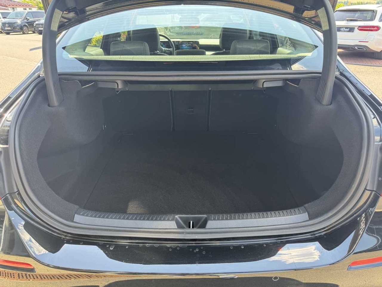 Limousine Mercedes-Benz A 180d 8G LED+Carplay+SpurH+DAB+SHZ: das Bild 8