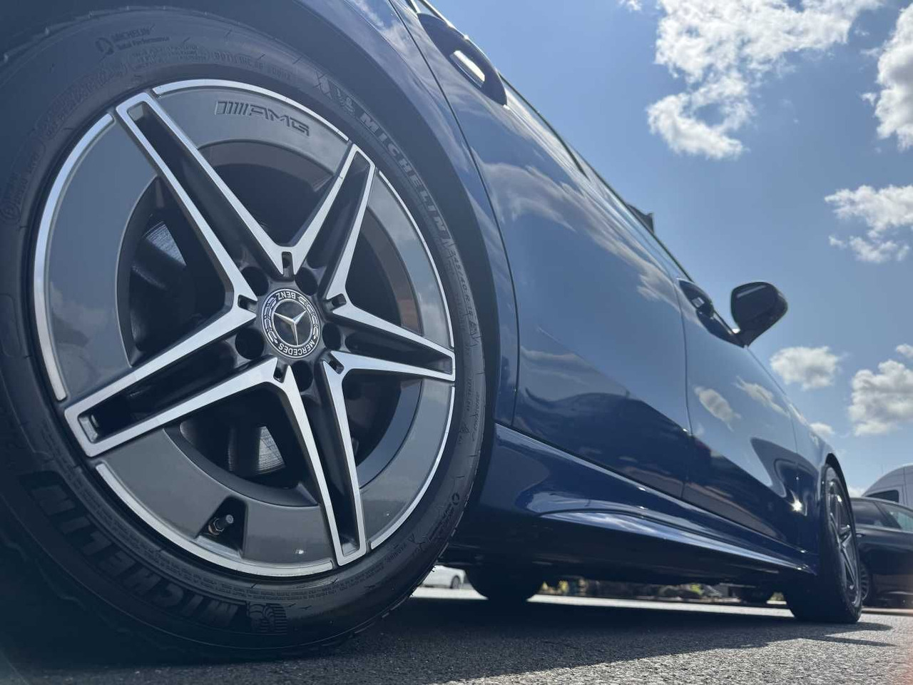 Mercedes-Benz C 200d AMG+Pano+Distr+Digital+AHK+HUD+360+IHC+ - PKW: das Bild 5 Mercedes-Benz C 200d AMG+Pano+Distr+Digital+AHK+HUD+360+IHC+ - PKW: das Bild 5