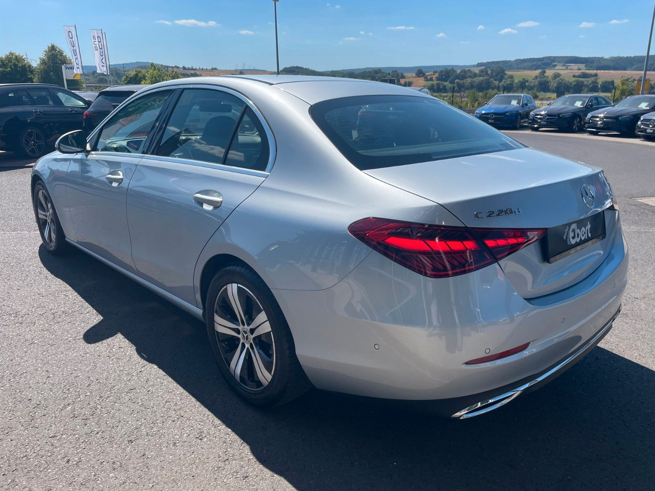 Mercedes-Benz C 220 d AVANTGARDE R-Kamera+Carplay+TotW+Ambient - Limousine: das Bild 3 Mercedes-Benz C 220 d AVANTGARDE R-Kamera+Carplay+TotW+Ambient - Limousine: das Bild 3