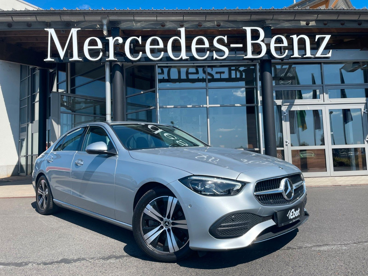 Mercedes-Benz C 220 d AVANTGARDE R-Kamera+Carplay+TotW+Ambient - Limousine: das Bild 1 Mercedes-Benz C 220 d AVANTGARDE R-Kamera+Carplay+TotW+Ambient - Limousine: das Bild 1