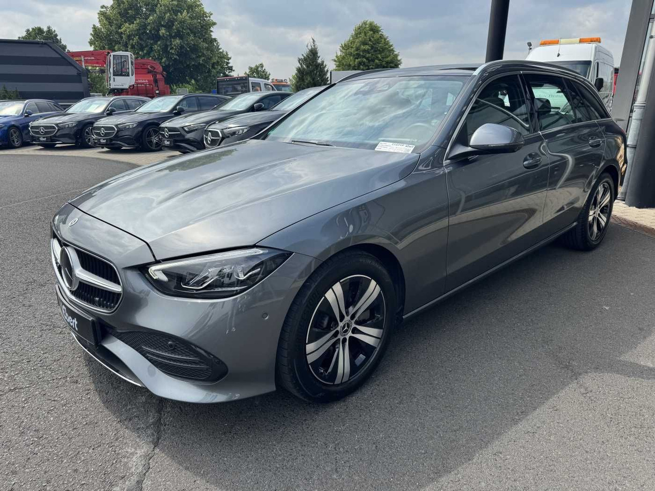 Mercedes-Benz C 220 d T 4M Pano+AHK+Distr+STDH+360+HUD - PKW: das Bild 2 Mercedes-Benz C 220 d T 4M Pano+AHK+Distr+STDH+360+HUD - PKW: das Bild 2
